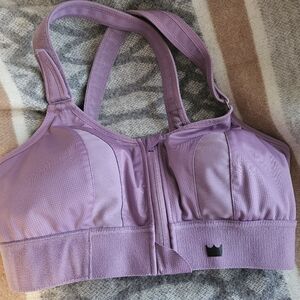 Shefit sports bra